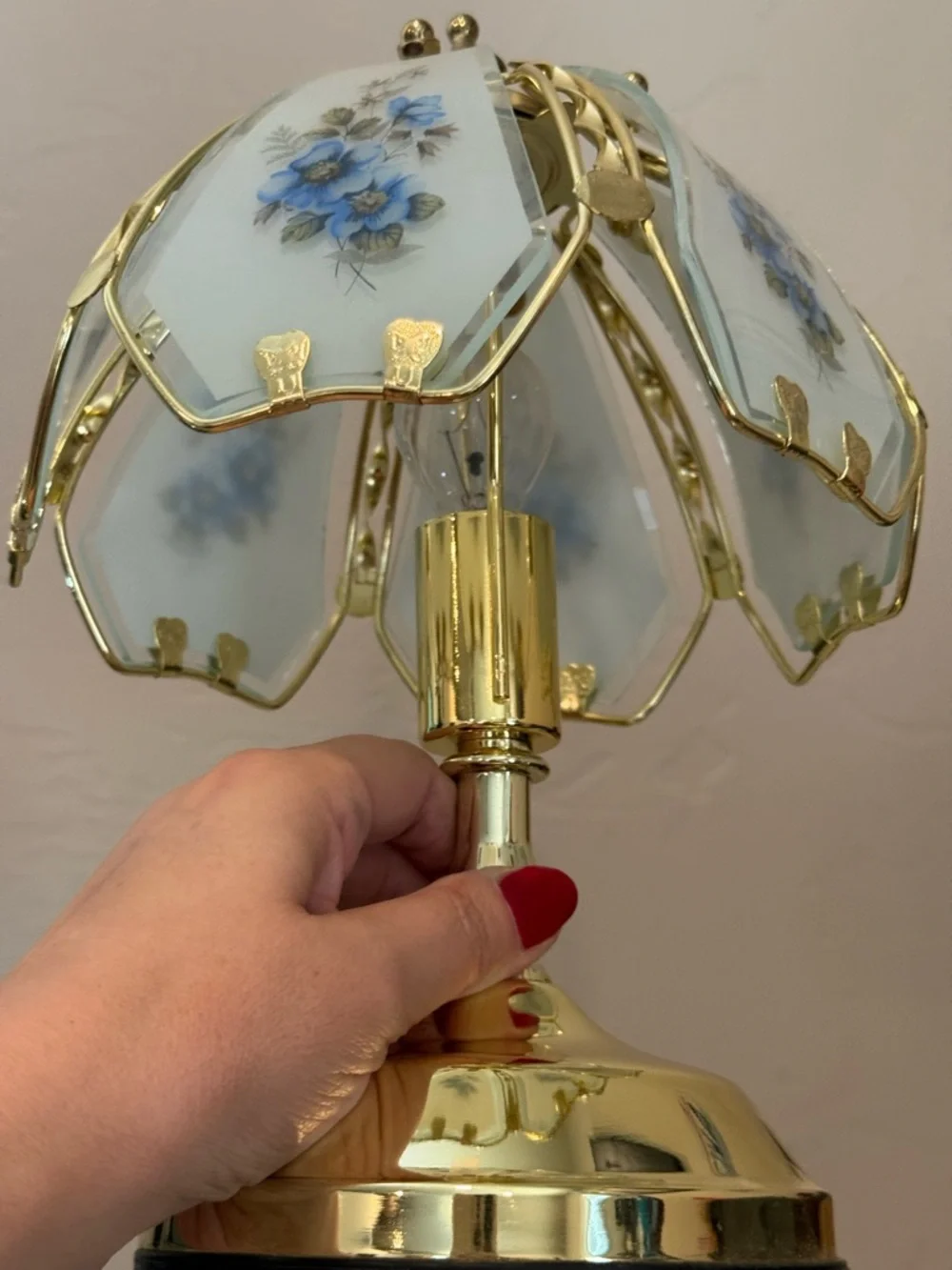 Vintage Hollywood Regency Table‎ Lamp Segmented Curved Glass Shade 3- Way Touch